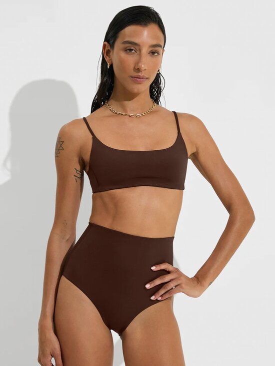 Left on Friday Pool Days Top Cold Brew M
